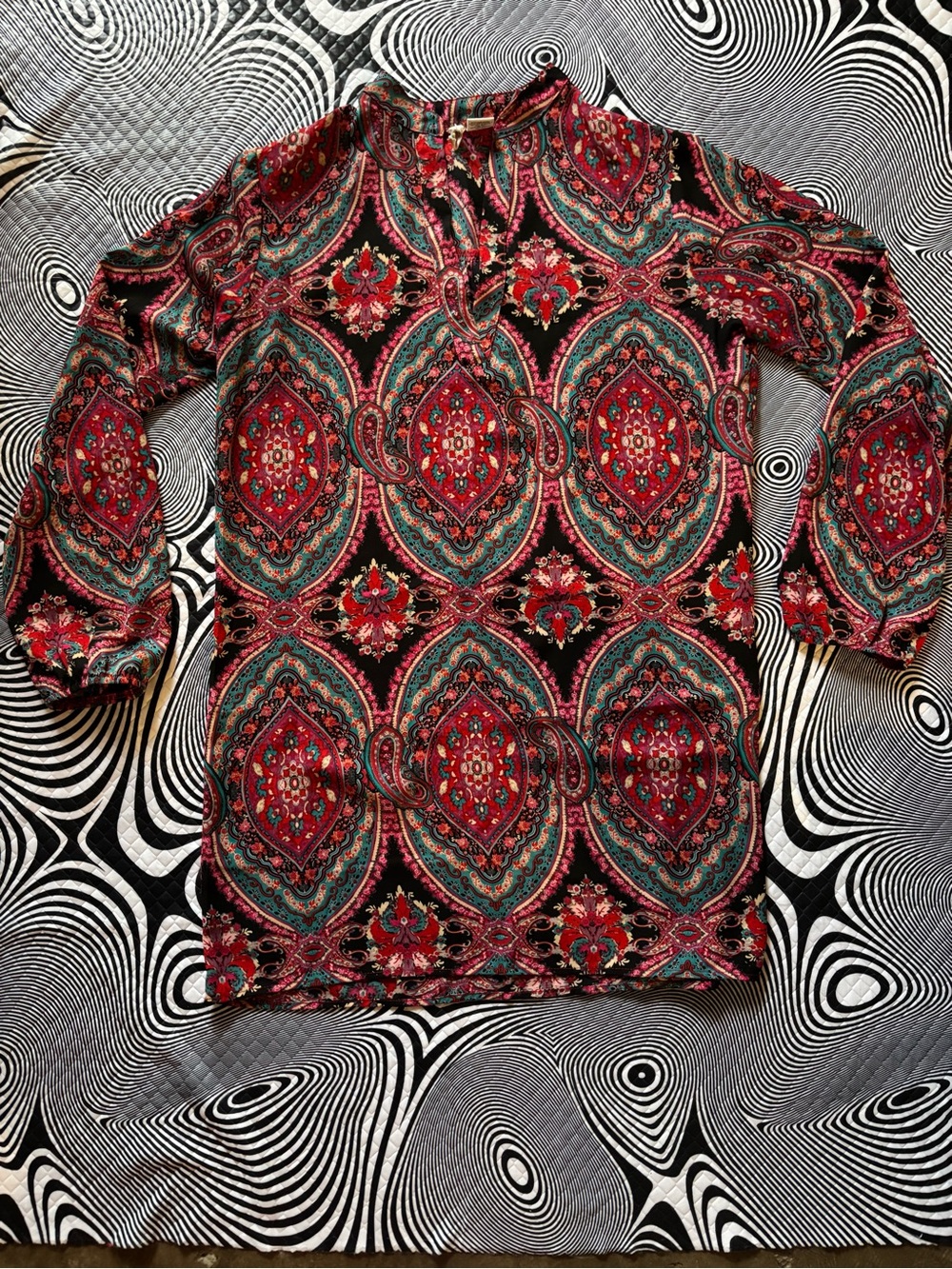 Mimi Chica Red and Teal Paisley Long-Sleeve Tunic